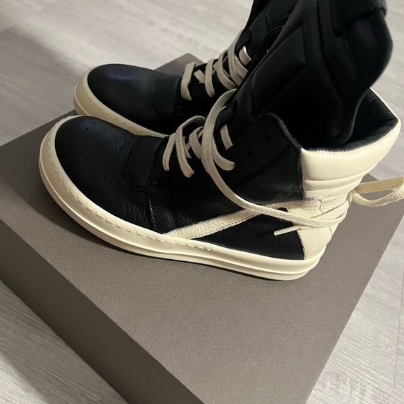 Rick Owens Kid Sneakers - Picture 2 of 6